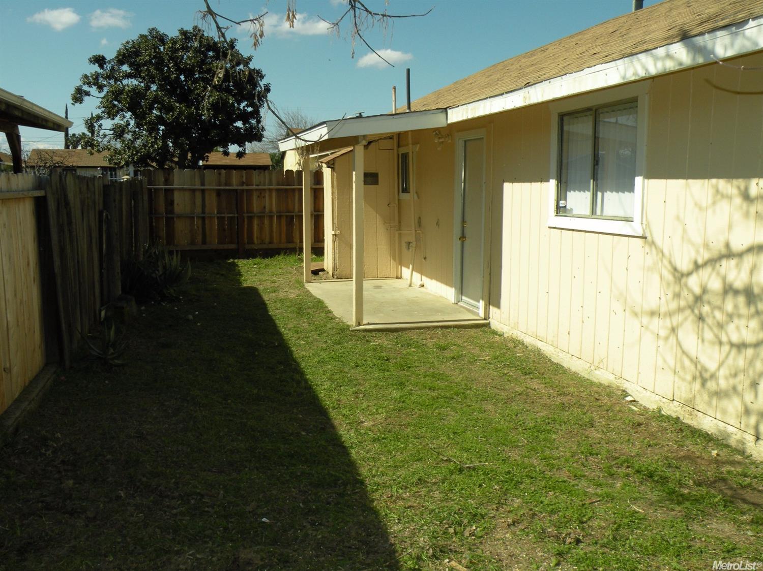 1740 Olympia St, Modesto, CA 95358 photo 8