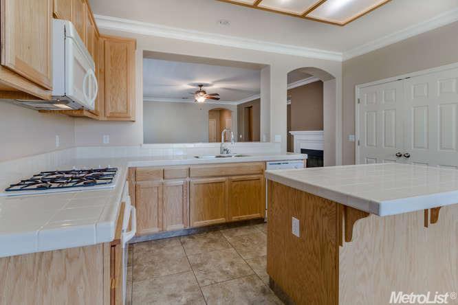845 Donovan St, Manteca, CA 95337 photo 10