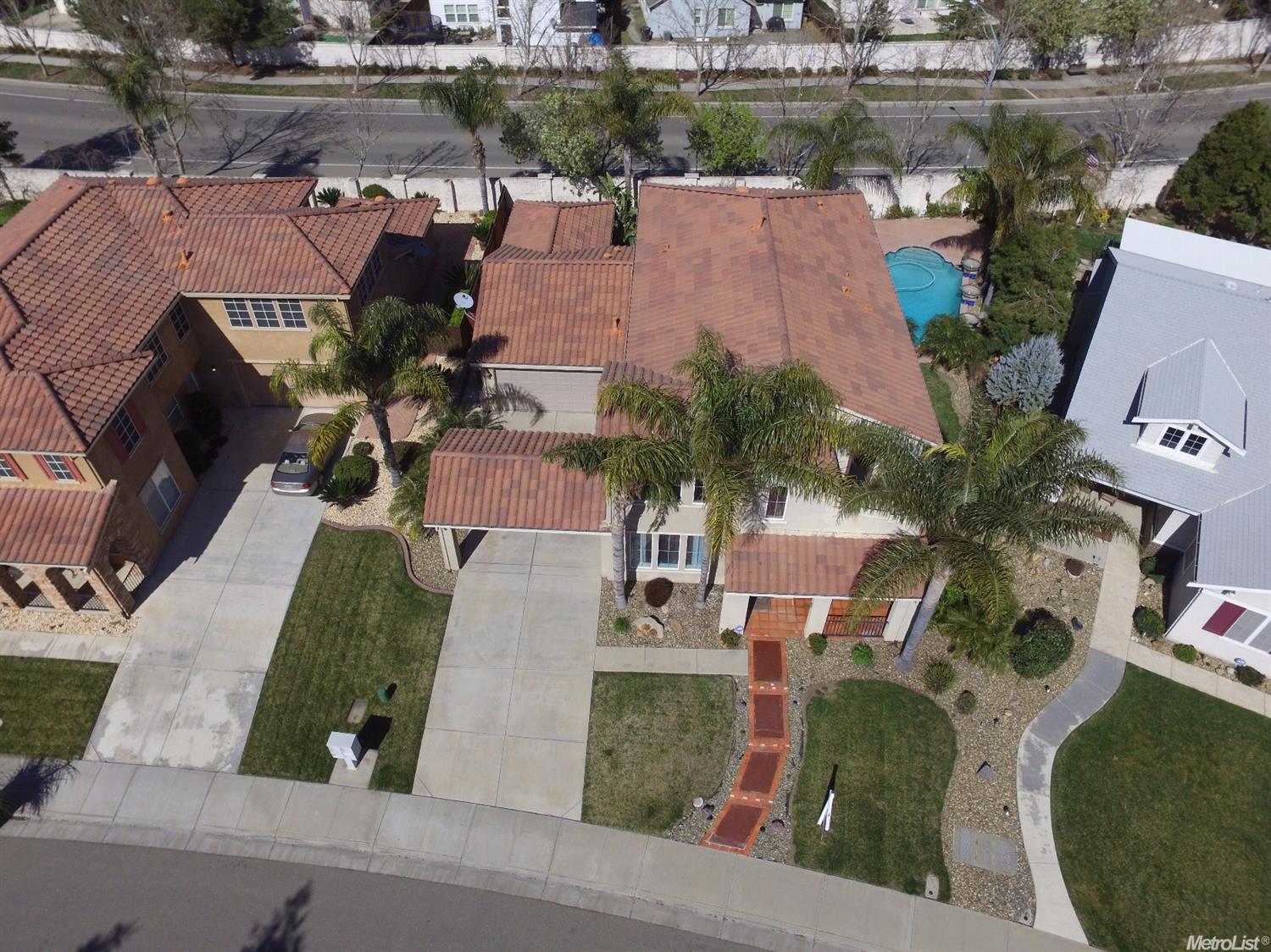 1711 Riverview Ave, Tracy, CA 95377 photo 3