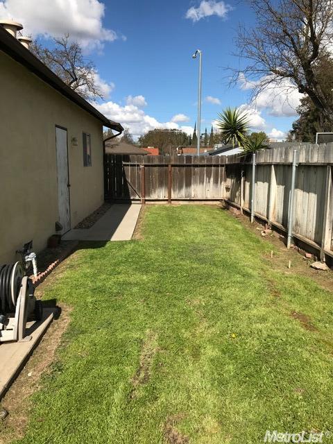 2504 Kildare Ln, Modesto, CA 95354 photo 11