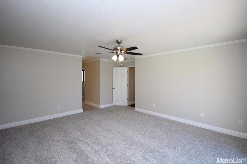 2119 W Vine St, Lodi, CA 95242 photo 19