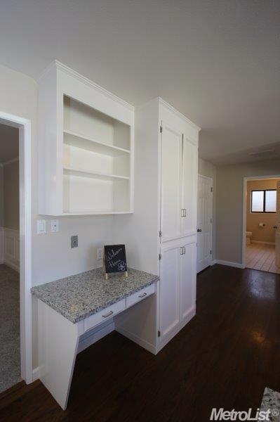 2119 W Vine St, Lodi, CA 95242 photo 8