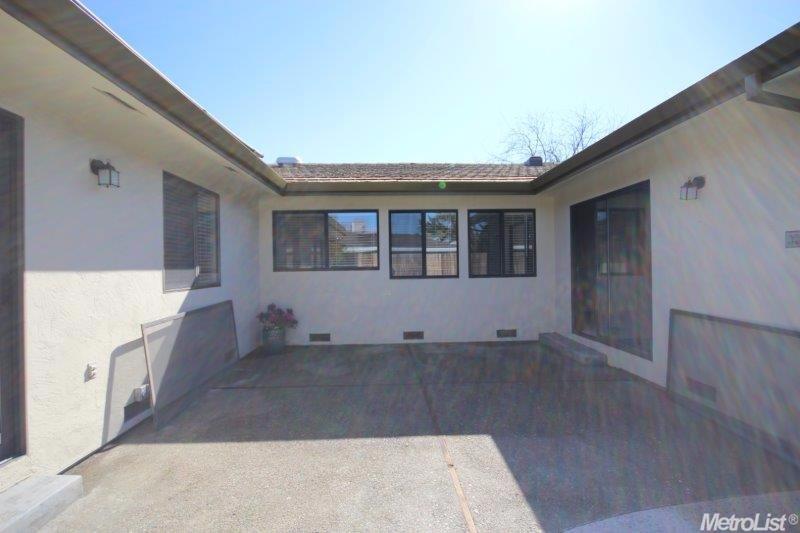 2119 W Vine St, Lodi, CA 95242 photo 27