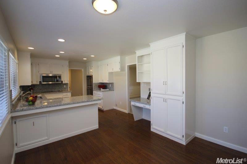2119 W Vine St, Lodi, CA 95242 photo 9