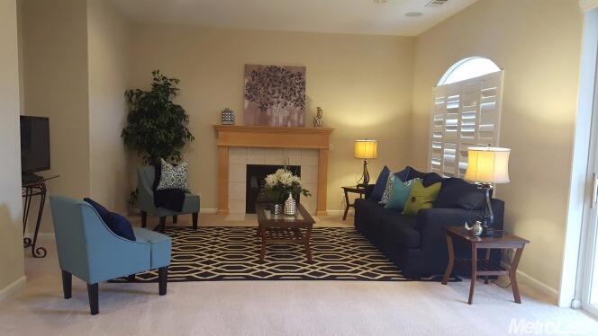 2318 Ogden Sannazor, Tracy, CA 95377 photo 2