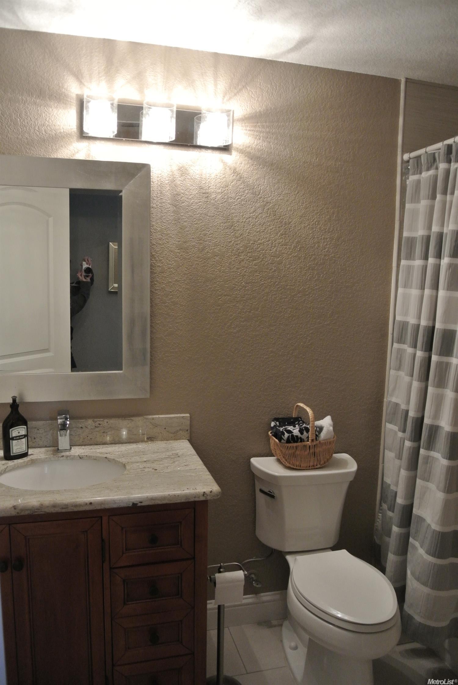 3056 Wolfe Ct, Antelope, CA 95843 photo 12