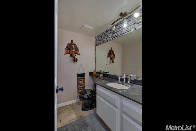 517 Hubble St, Davis, CA 95616 photo 32