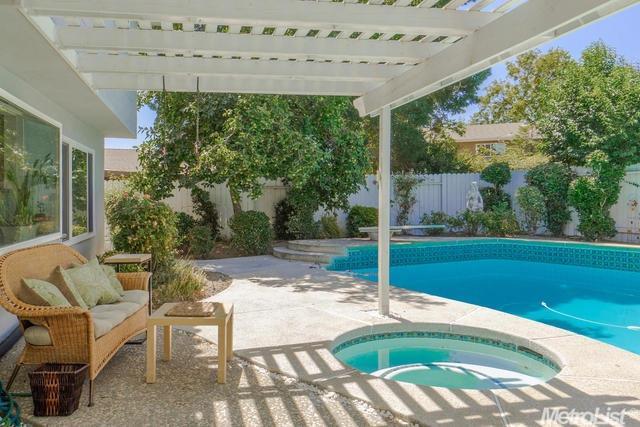 517 Hubble St, Davis, CA 95616 photo 4