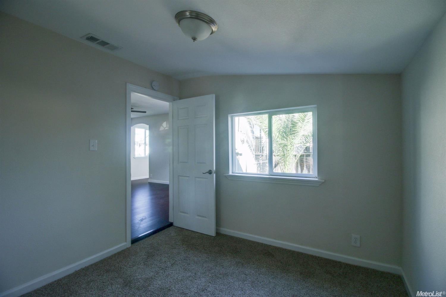 308 Stockton St, Manteca, CA 95337 photo 11