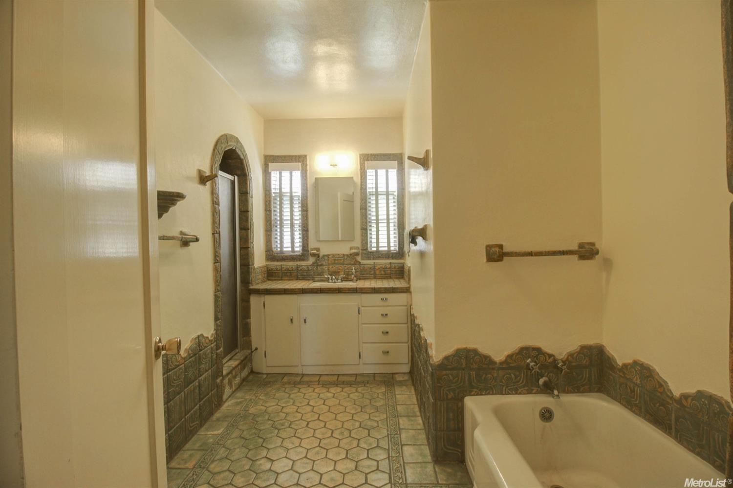 535 Ramona Ave, Modesto, CA 95350 photo 12