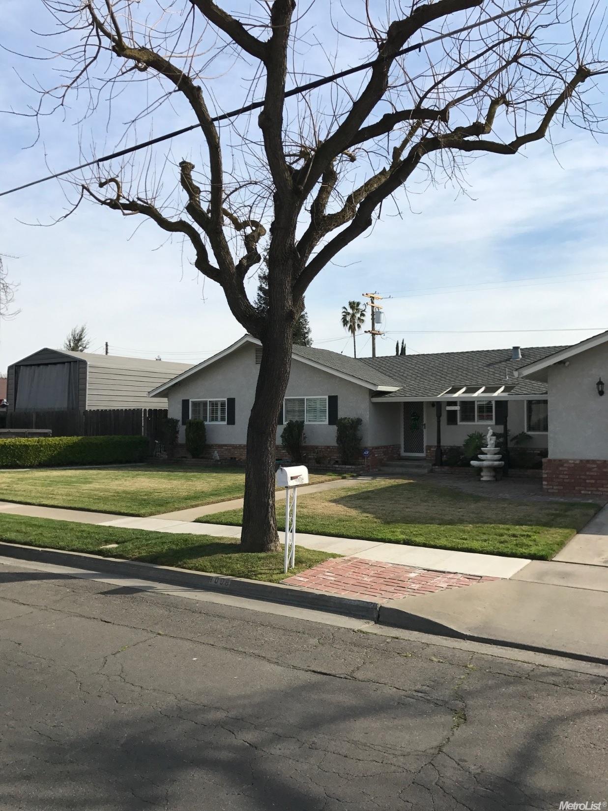 1008 Woodrow Ave, Modesto, CA 95350 photo 1