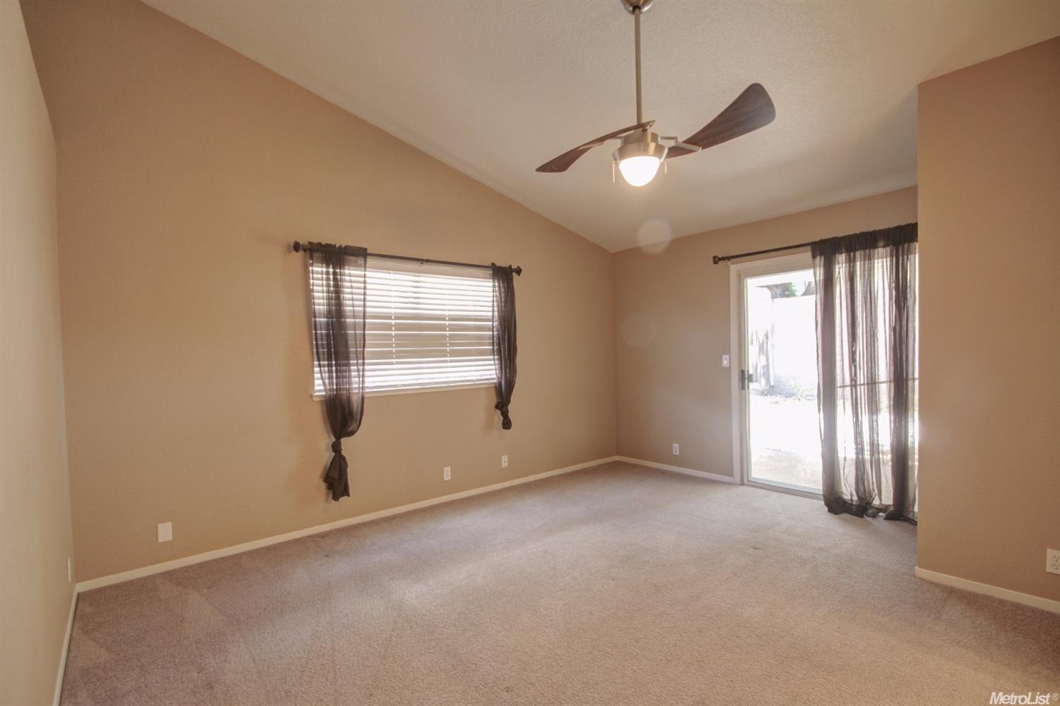 1008 Bobcat Ct, Modesto, CA 95358 photo 13