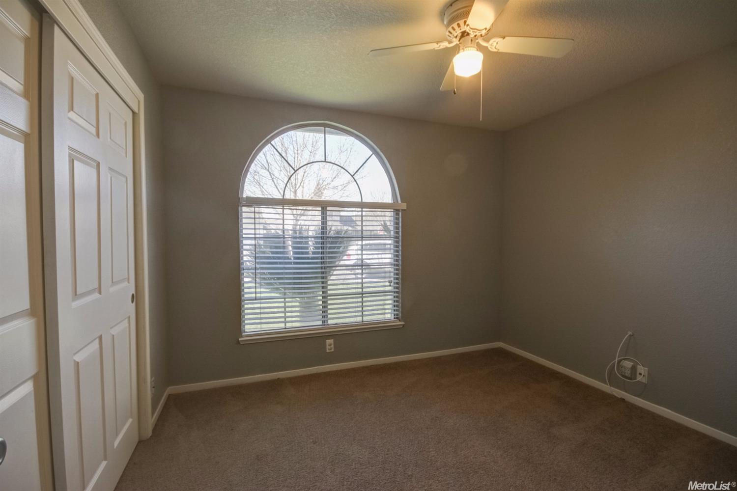 1008 Bobcat Ct, Modesto, CA 95358 photo 15