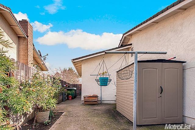 215 Palomar Dr, Lodi, CA 95242 photo 35