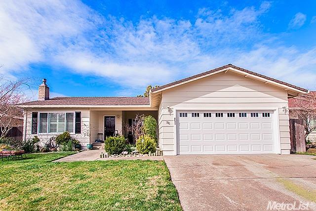 215 Palomar Dr, Lodi, CA 95242 photo 1
