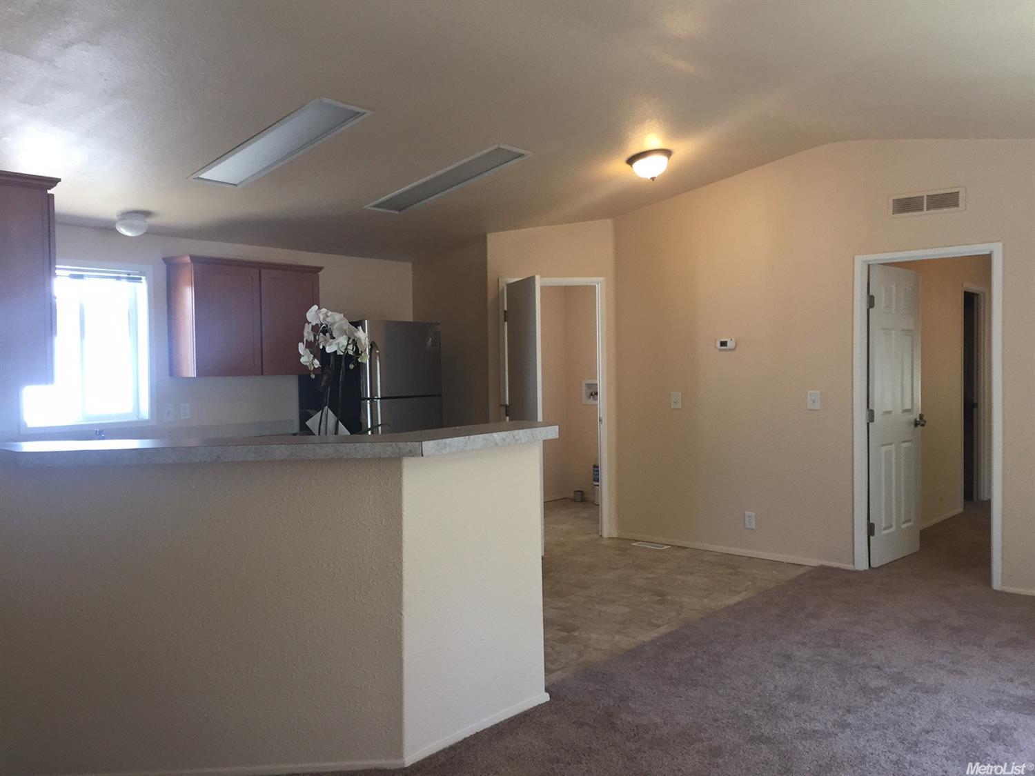 253 Quarter Cir, Davis, CA 95618 photo 2