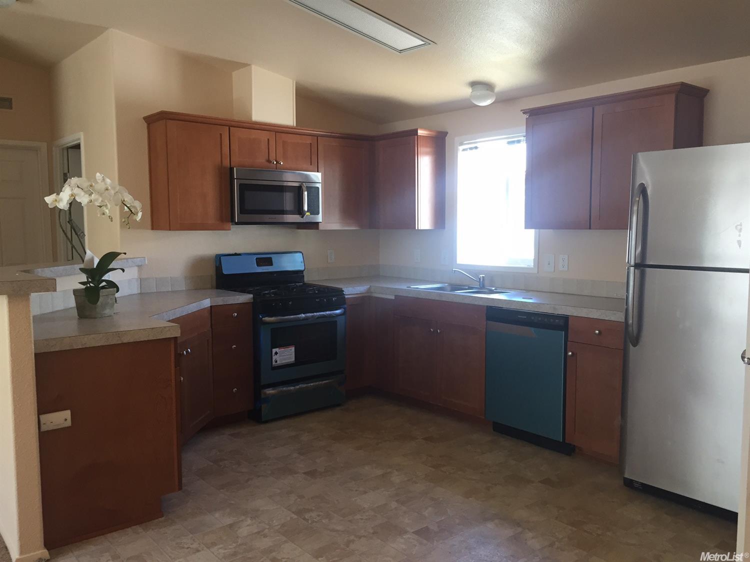 253 Quarter Cir, Davis, CA 95618 photo 4