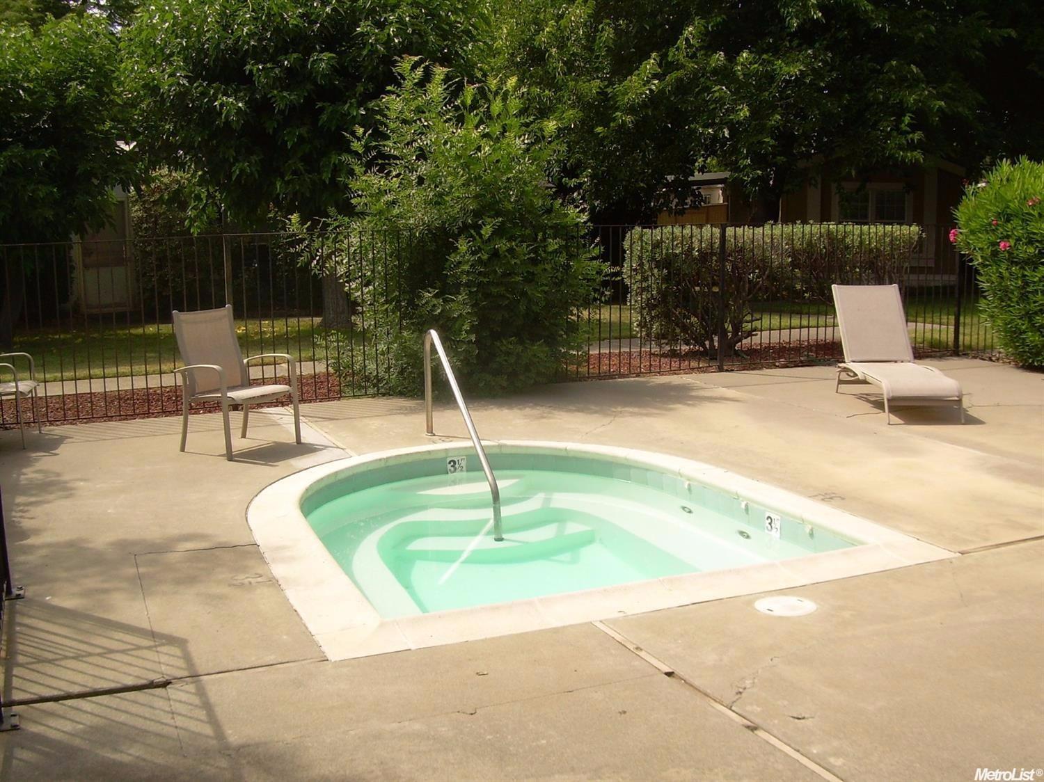 253 Quarter Cir, Davis, CA 95618 photo 12