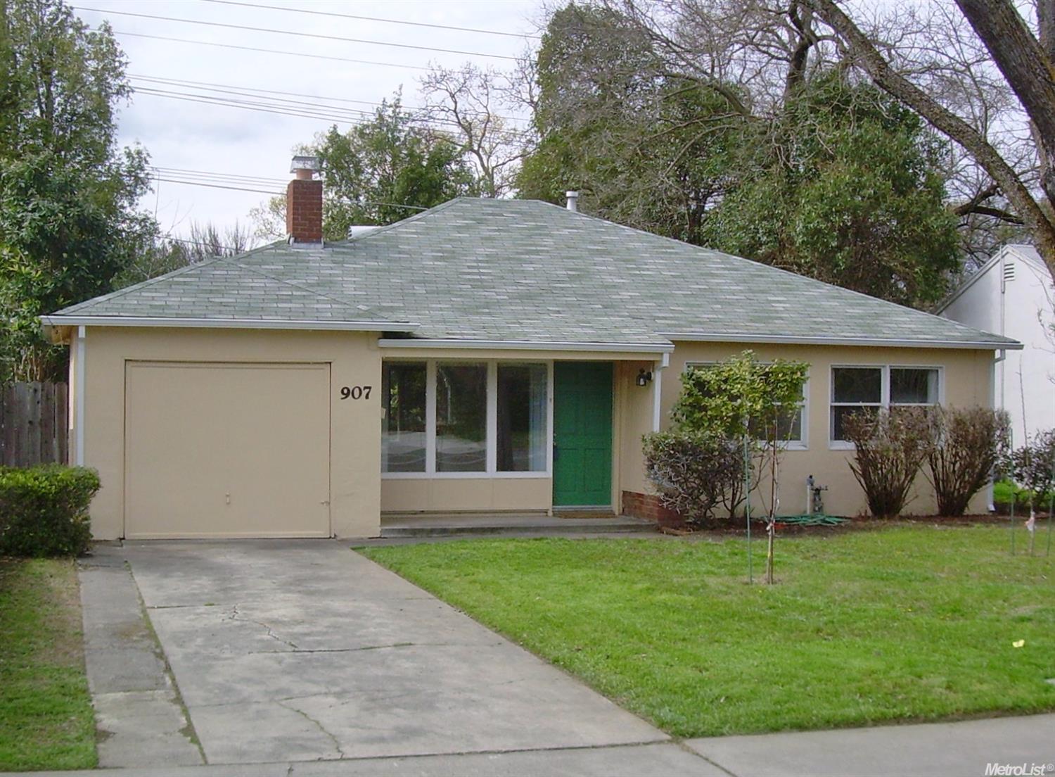 907 L St, Davis, CA 95616 photo 1