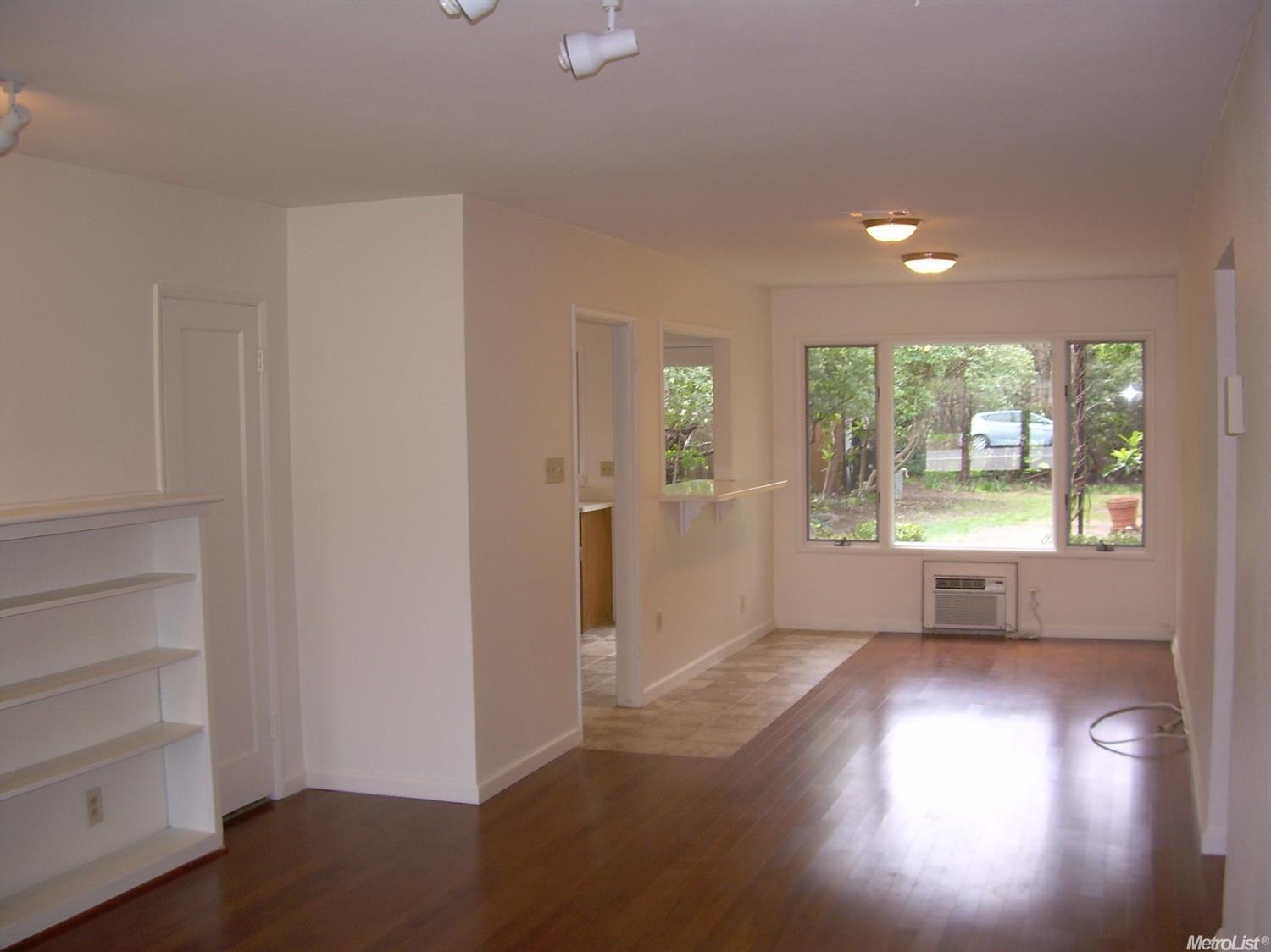 907 L St, Davis, CA 95616 photo 2