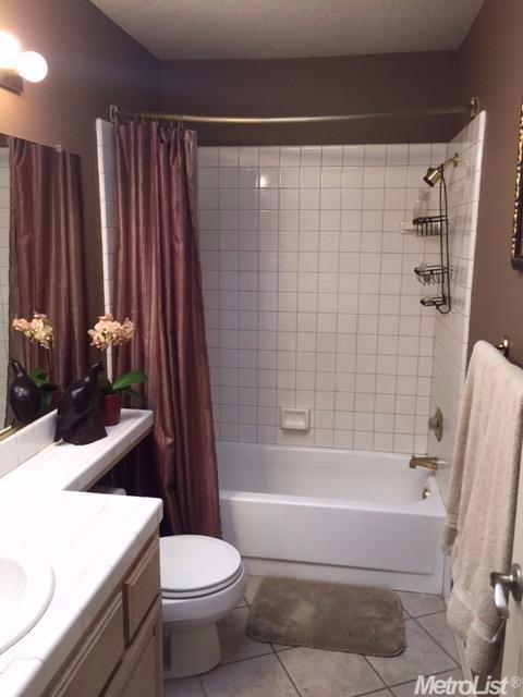 1036 Copper Park Ln, Modesto, CA 95355 photo 11
