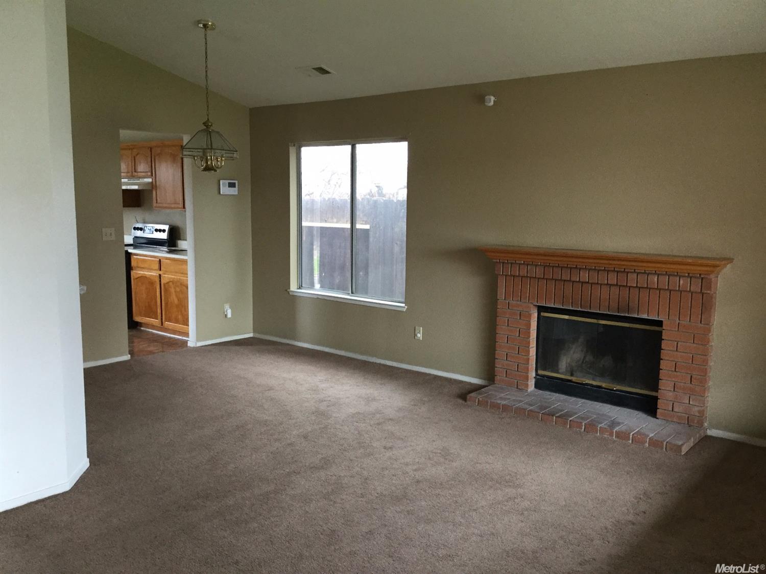 1300 Riverette Dr, Modesto, CA 95351 photo 3