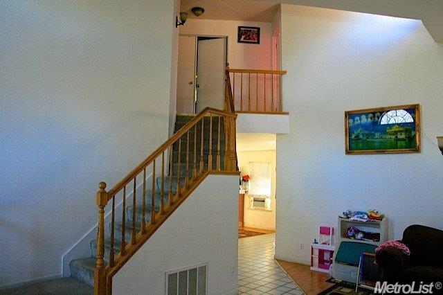 808 Crater, Modesto, CA 95351 photo 5