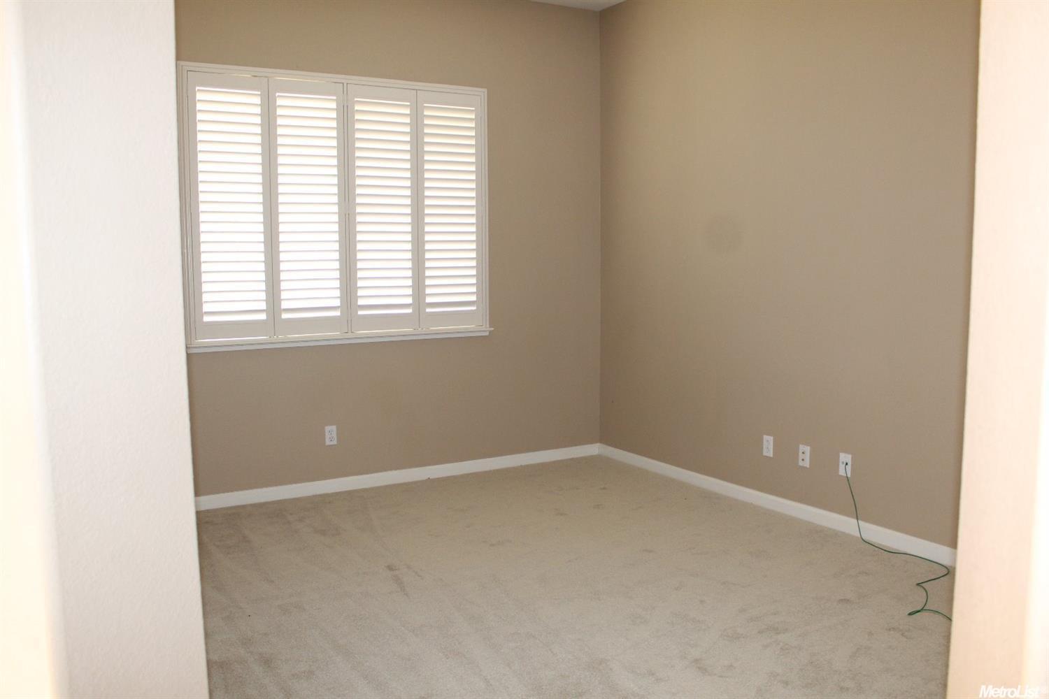 3405 Yerington Ct, Modesto, CA 95355 photo 6