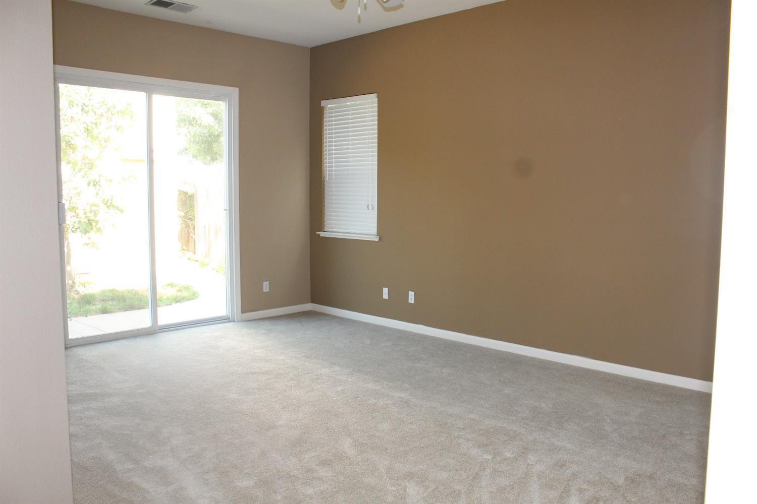 3405 Yerington Ct, Modesto, CA 95355 photo 7