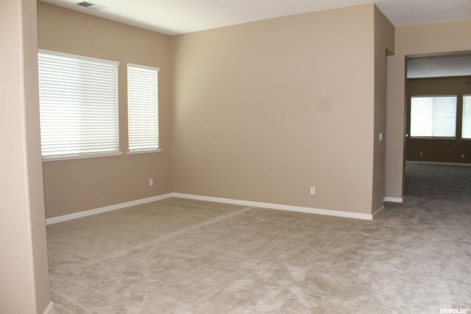 3405 Yerington Ct, Modesto, CA 95355 photo 5