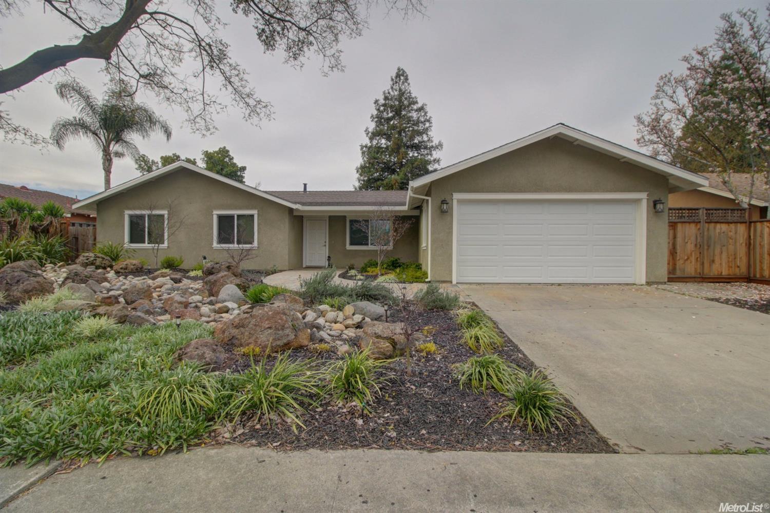 1317 Satariano Ln, Modesto, CA 95355 photo 17
