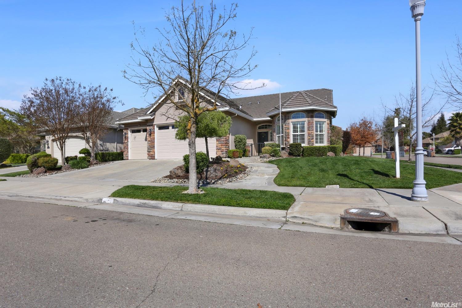 1519 Bird Ln, Lodi, CA 95242 photo 1
