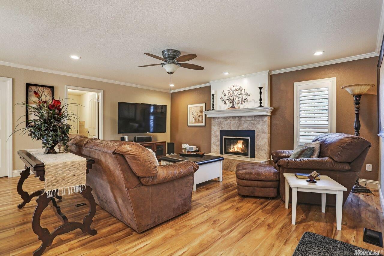 842 Kramer, Lodi, CA 95242 photo 11