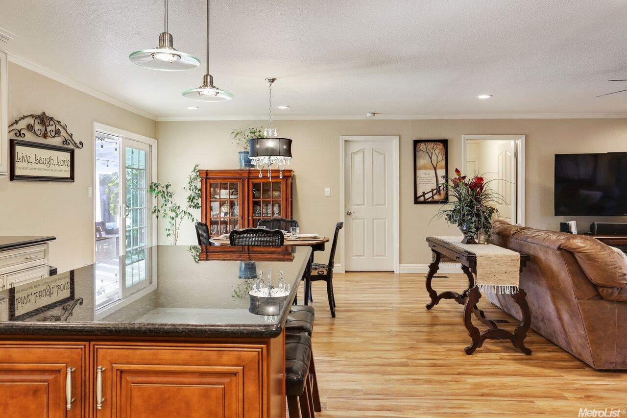842 Kramer, Lodi, CA 95242 photo 13