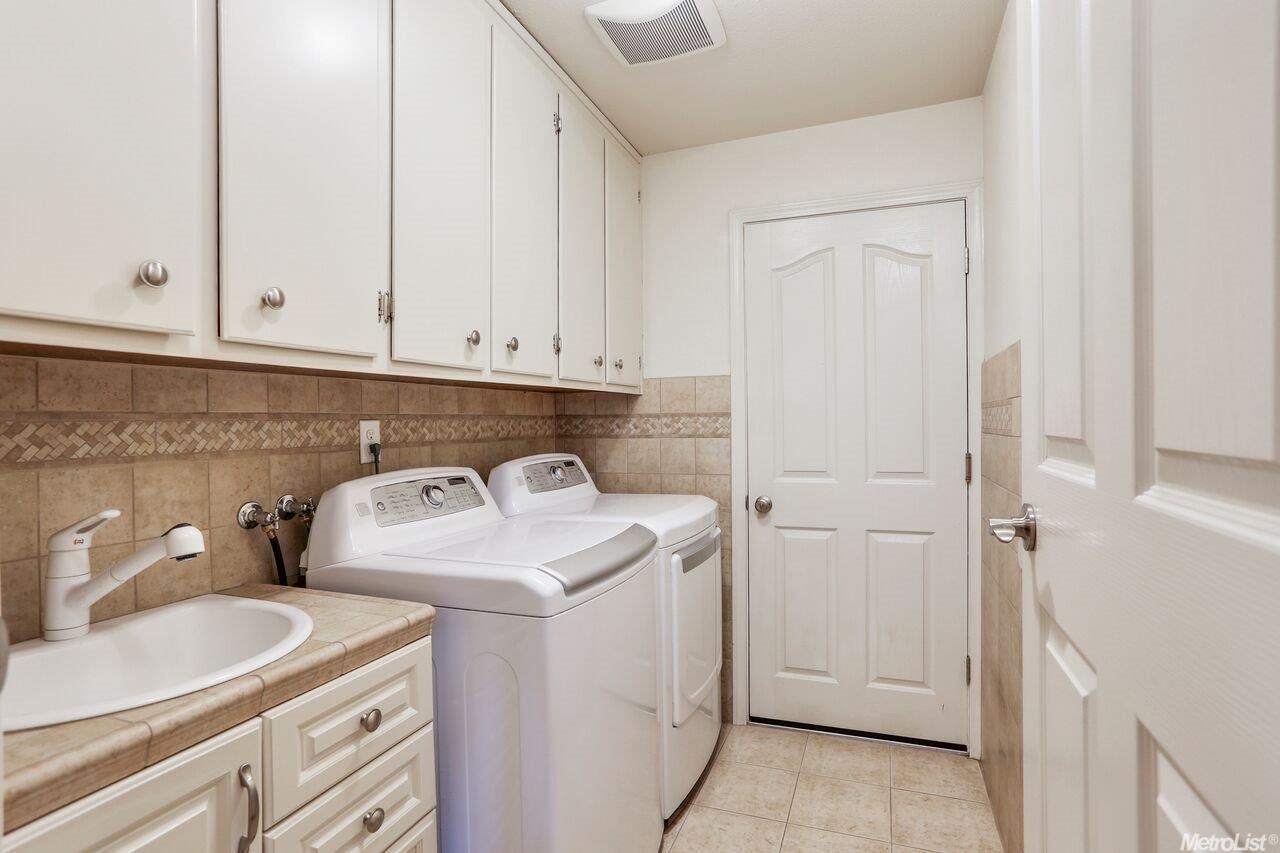 842 Kramer, Lodi, CA 95242 photo 20