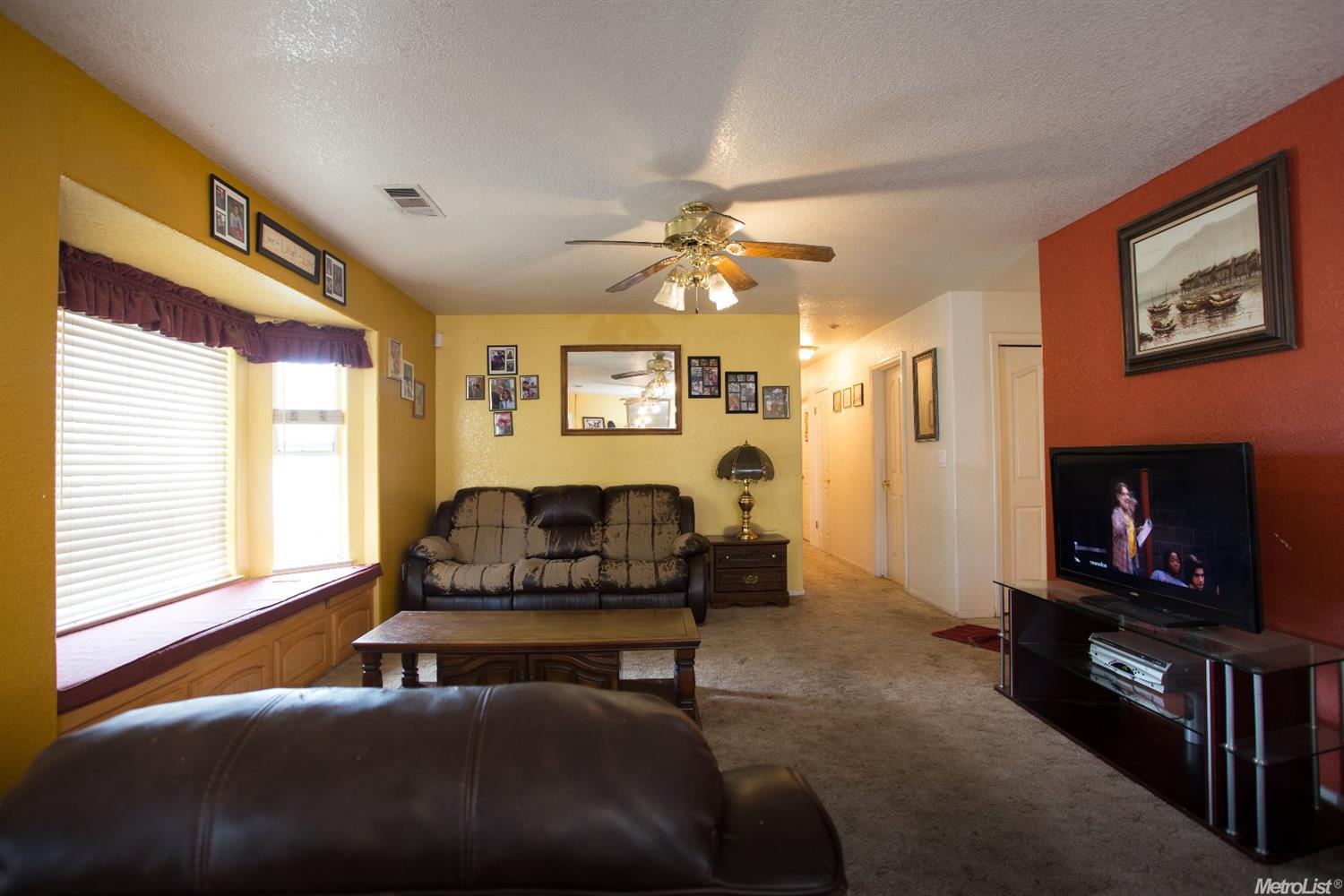 2140 Annhurst Ave, Turlock, CA 95382 photo 3