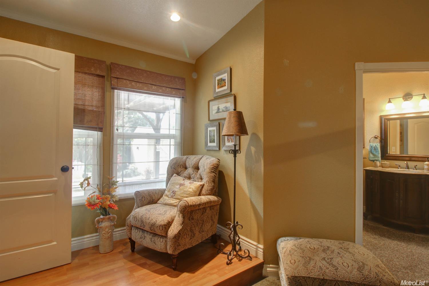 1909 Winning Ave, Modesto, CA 95350 photo 13