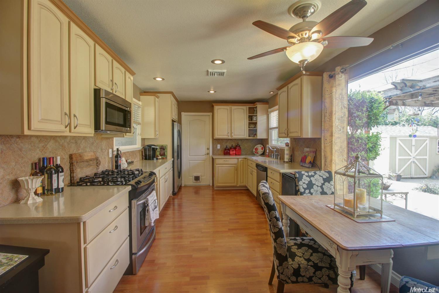 1909 Winning Ave, Modesto, CA 95350 photo 8