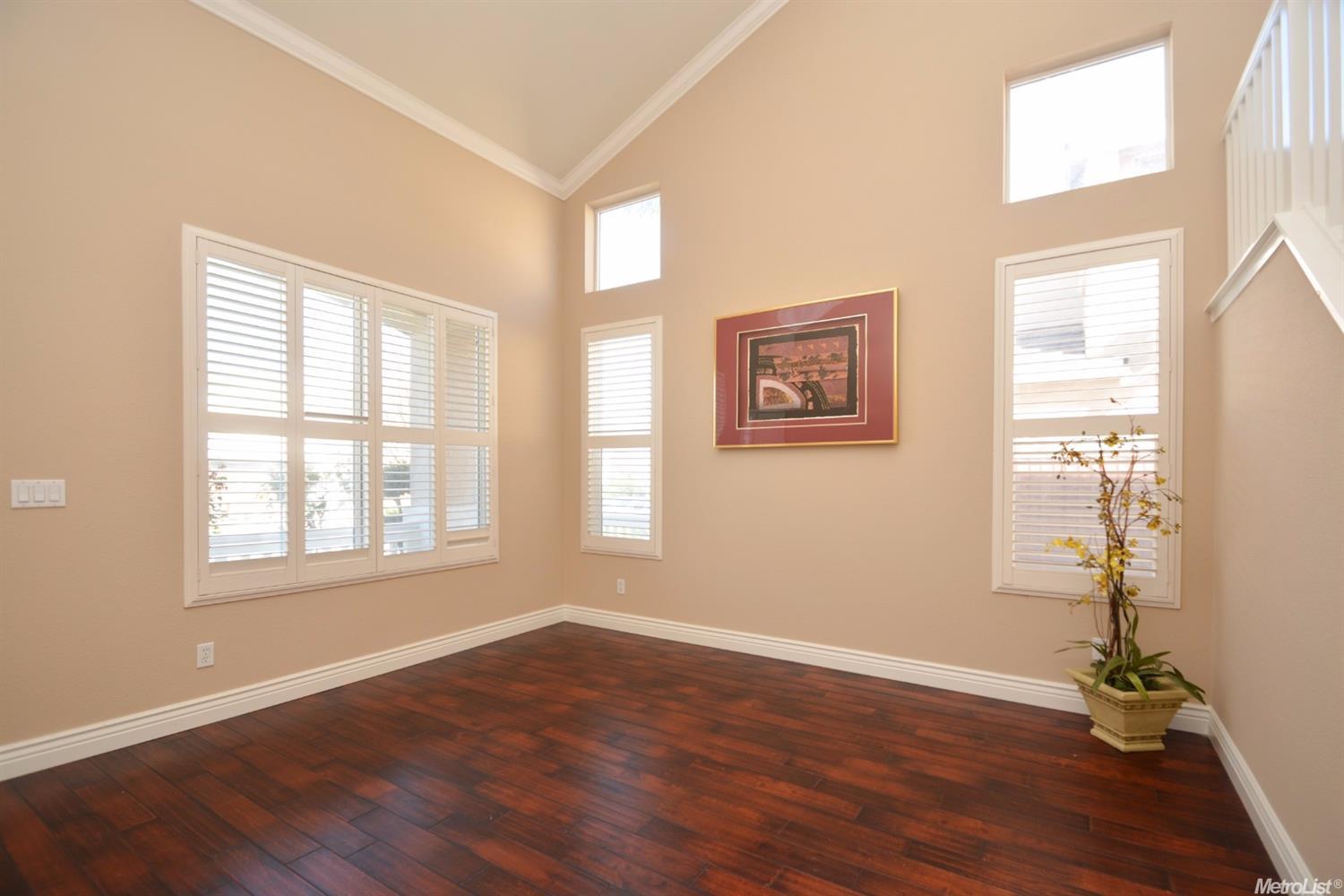 1360 Haley Ct, Tracy, CA 95377 photo 4
