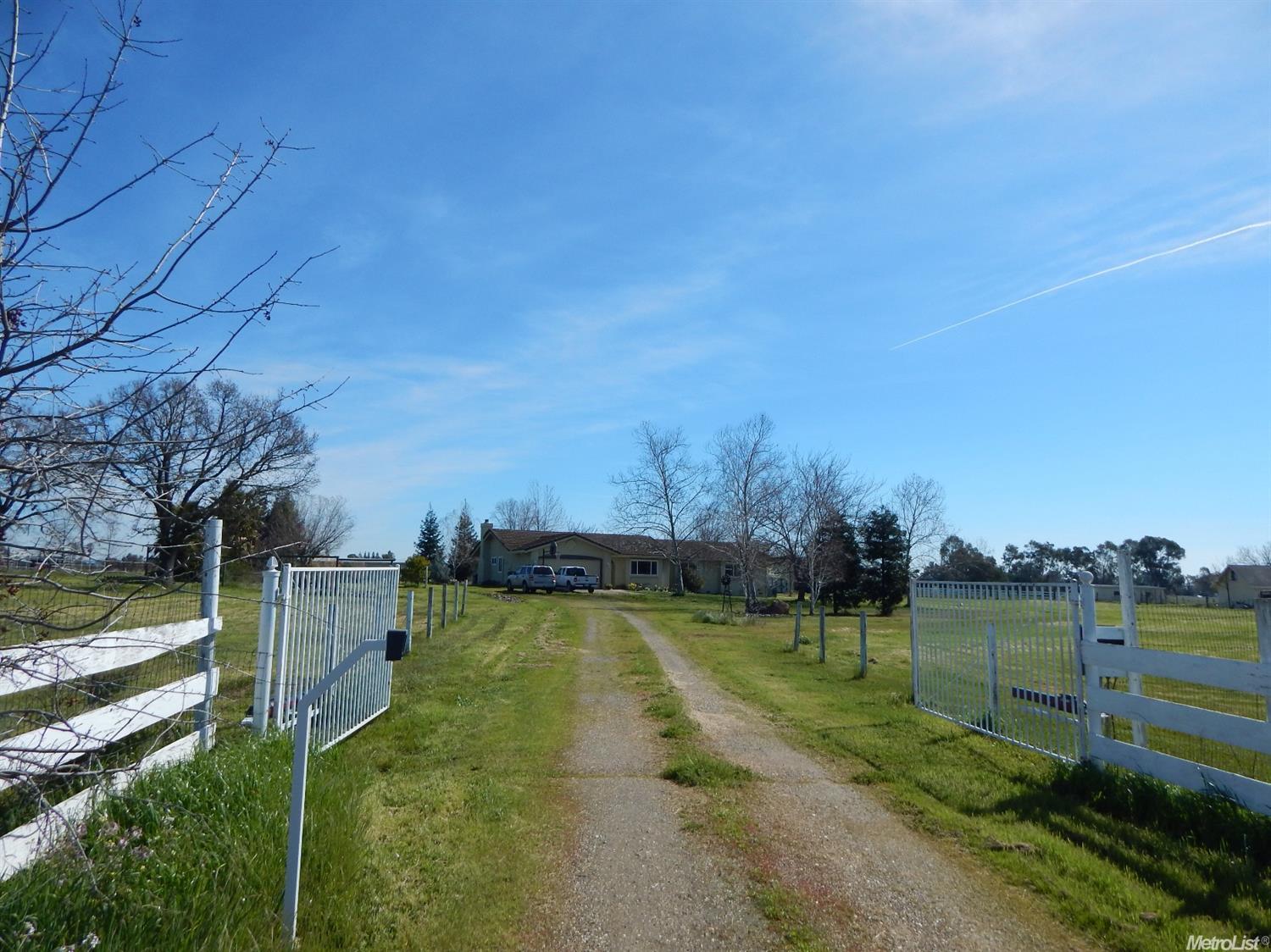 10073 Alta Mesa Rd, Wilton, CA 95693 photo 2