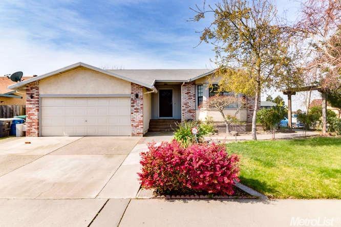 15301 Cambridge, Lathrop, CA 95330 photo 1