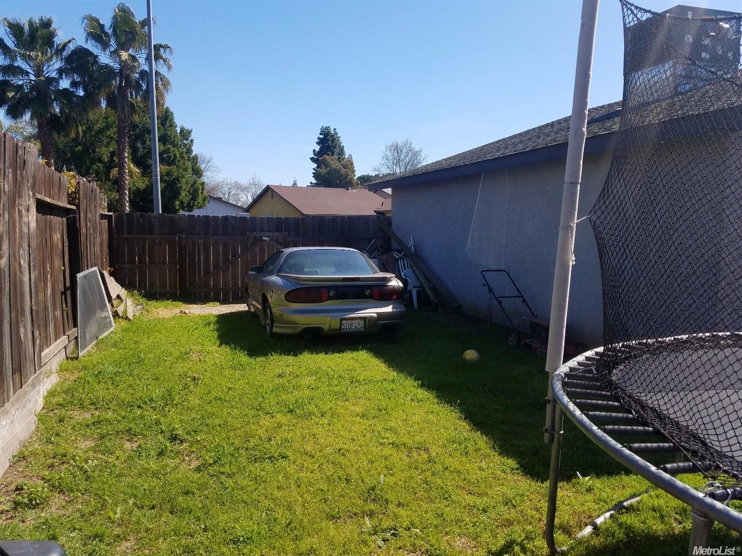 1011 Merced Way, Manteca, CA 95337 photo 11