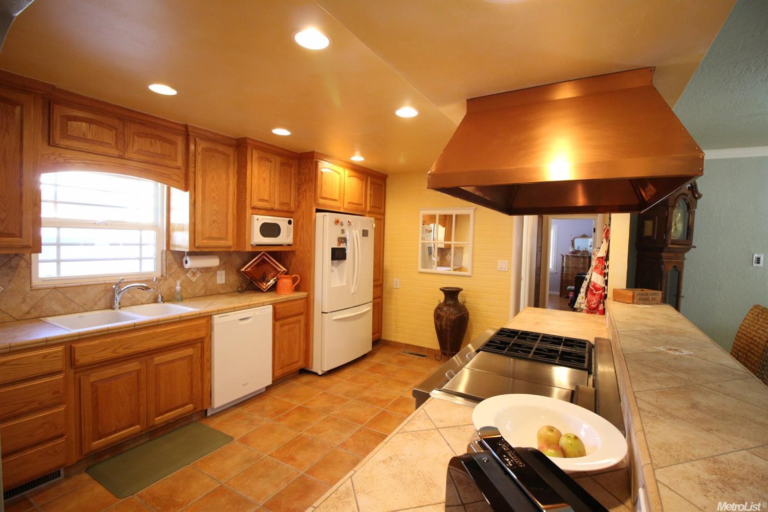 333 Severin Ave, Modesto, CA 95354 photo 9