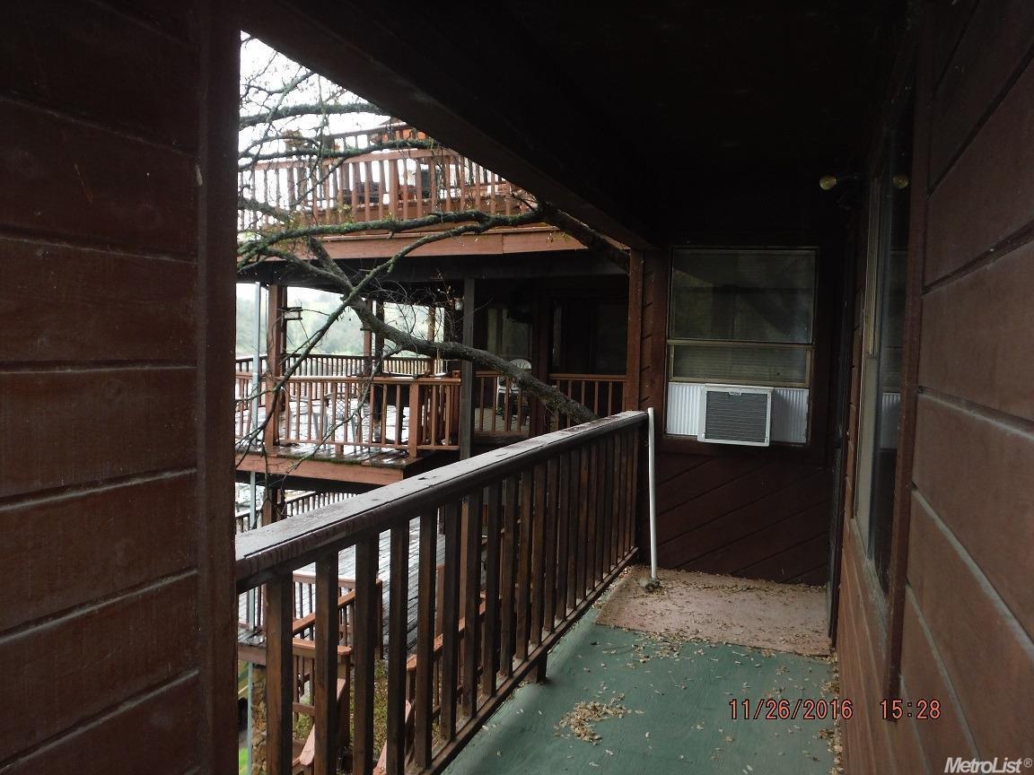 227 Thomson Ln, Copperopolis, CA 95228 photo 2