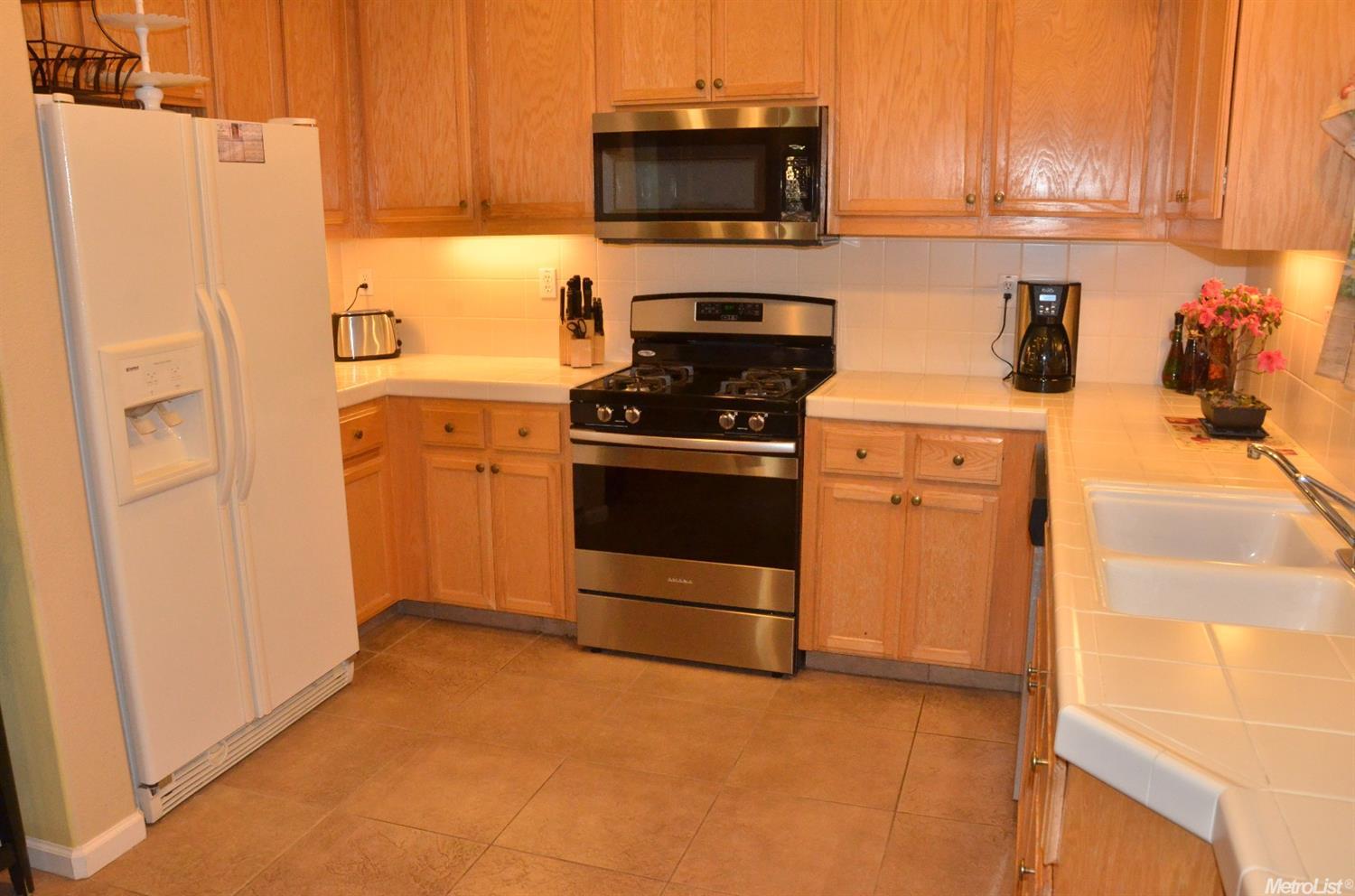 231 De Bord Dr, Tracy, CA 95376 photo 11