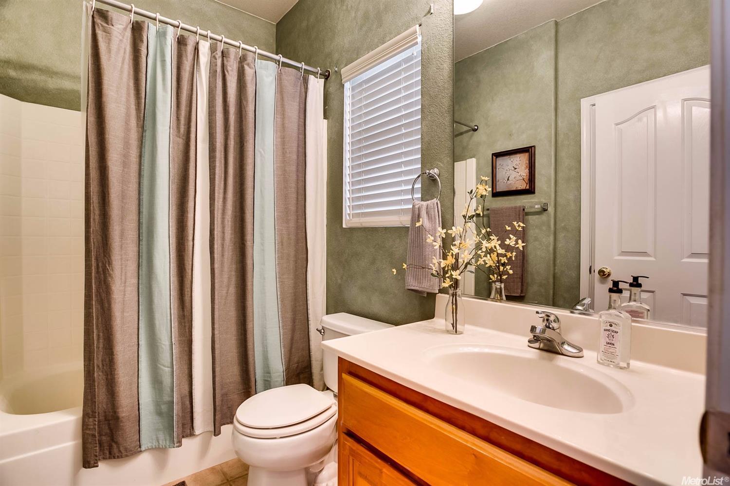 2234 Bearden, Davis, CA 95618 photo 3