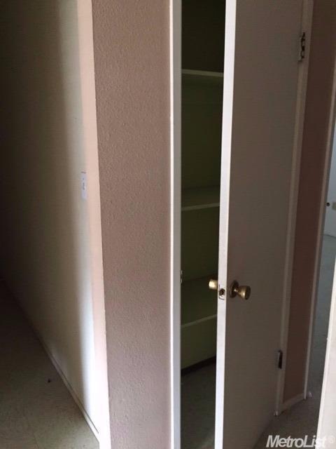 5662 10th St, Keyes, CA 95328 photo 9