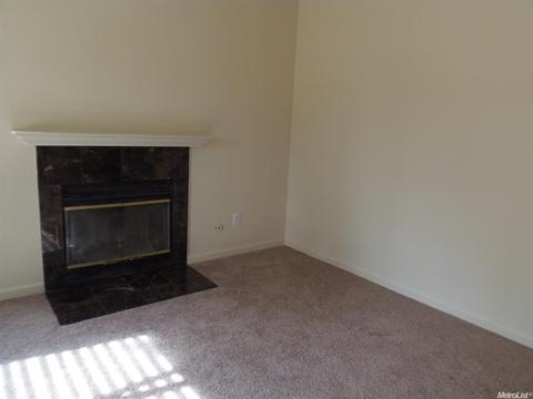 314 Village Cir, Winters, CA 95694 photo 6