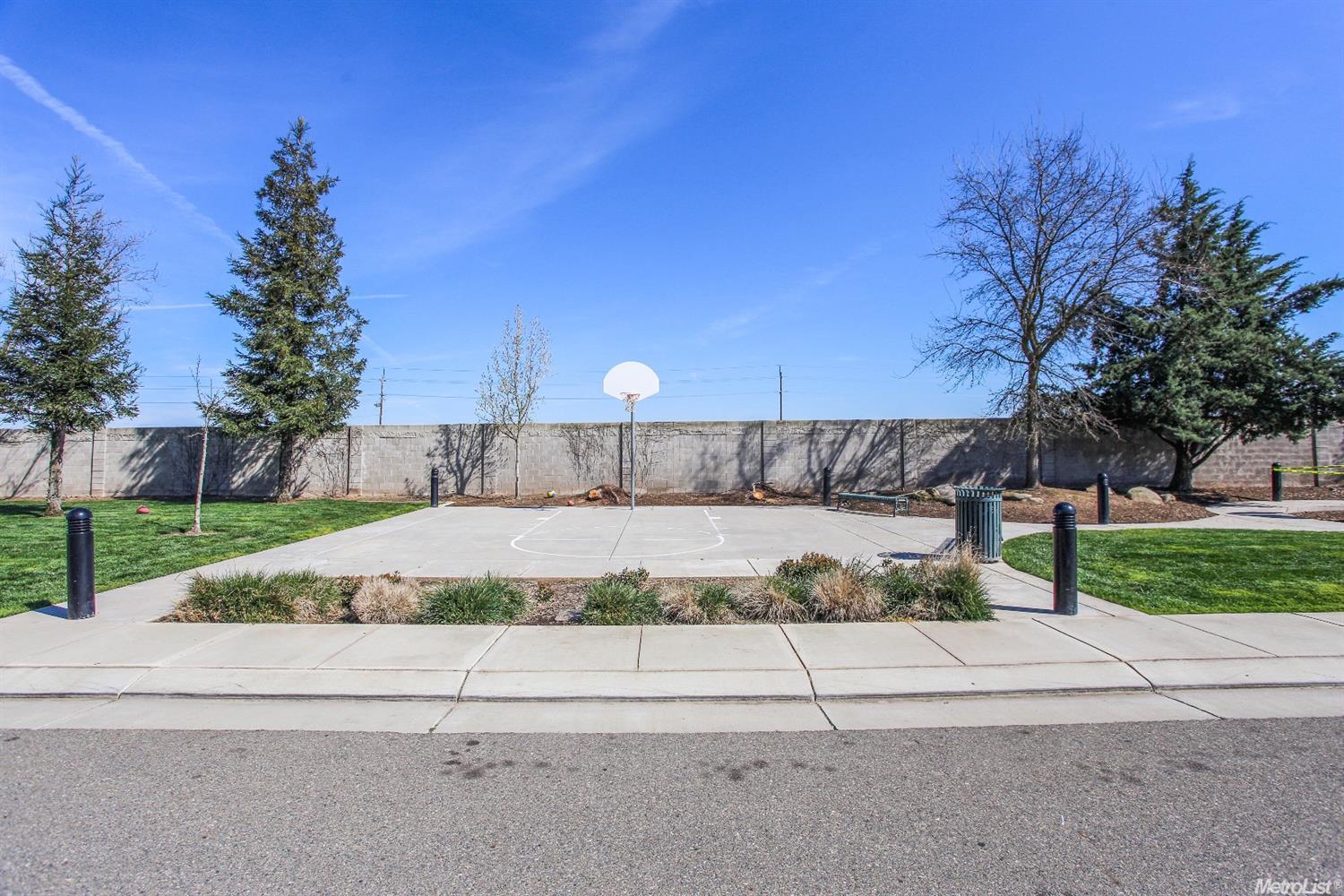2833 Crested Bobwhite St, Modesto, CA 95355 photo 26
