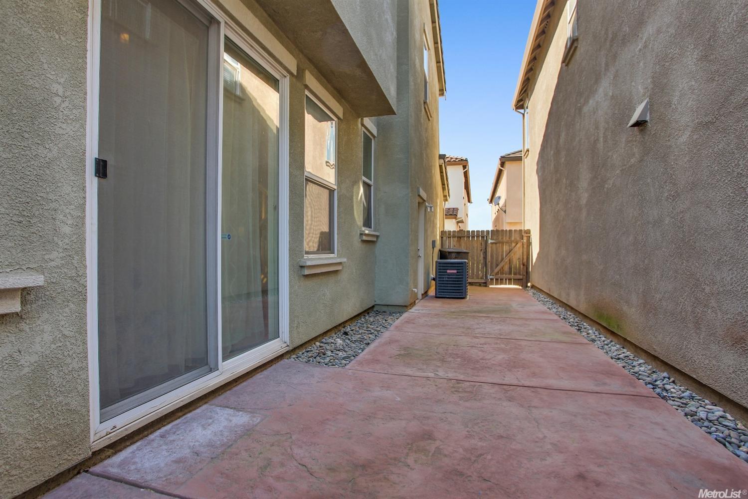 2833 Crested Bobwhite St, Modesto, CA 95355 photo 23